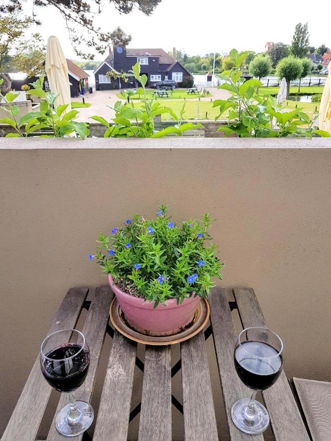 Regatta - A Lakeview Apartment In Thorpeness - Aldeburgh Coastal Cottages Extérieur photo